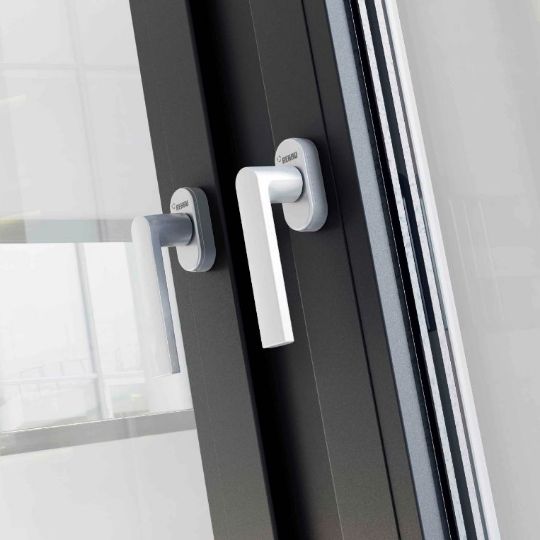 рехау оконные ручки окна